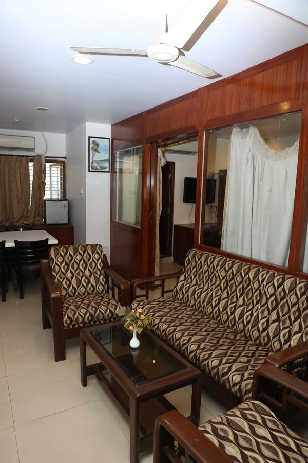 Hotel Chandra'S Visakhapatnam Eksteriør bilde