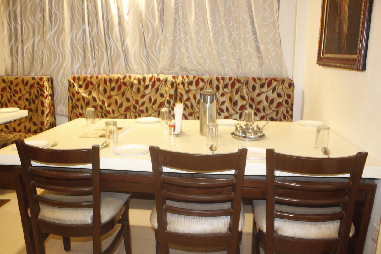 Hotel Chandra'S Visakhapatnam Eksteriør bilde